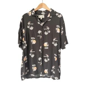 Hawaiian Palm Tree Mens L Black Button Down Shirt Tropical Vacation